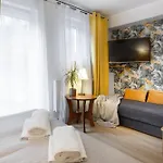 Gæstehus Pigmalion - Sauna, Jacuzzi, Parking, Ogrod