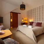 Pigmalion - Sauna, Jacuzzi, Parking, Ogrod Gæstehus 3*