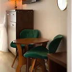 Pigmalion - Sauna, Jacuzzi, Parking, Ogrod 게스트하우스 쿠도바-즈루이