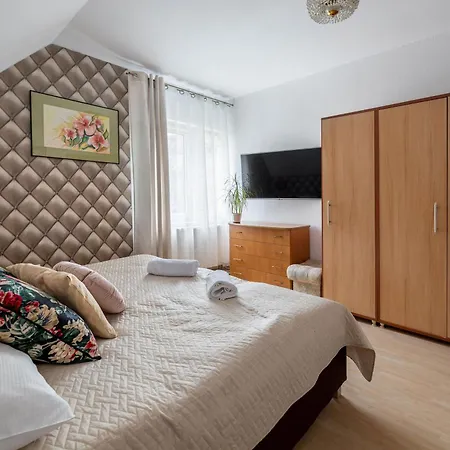 Pigmalion - Sauna, Jacuzzi, Parking, Ogrod קודובה-זדרוי