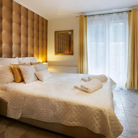 Pensionat Pigmalion - Sauna, Jacuzzi, Parking, Ogrod Kudowa-Zdrój