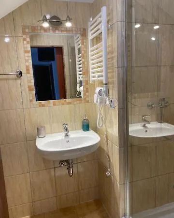 Pigmalion - Sauna, Jacuzzi, Parking, Ogrod בית הארחה