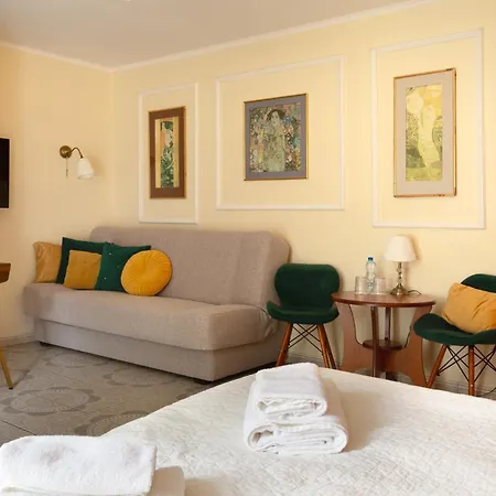 Pigmalion - Sauna, Jacuzzi, Parking, Ogrod 3* Kudowa Zdroj