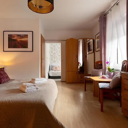 Pigmalion - Sauna, Jacuzzi, Parking, Ogrod Guest house 3*