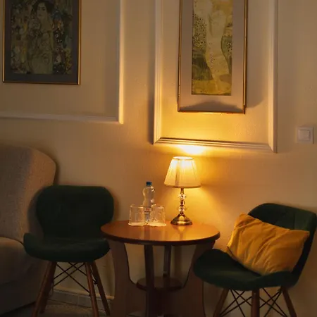 Guest house Pigmalion - Sauna, Jacuzzi, Parking, Ogrod *