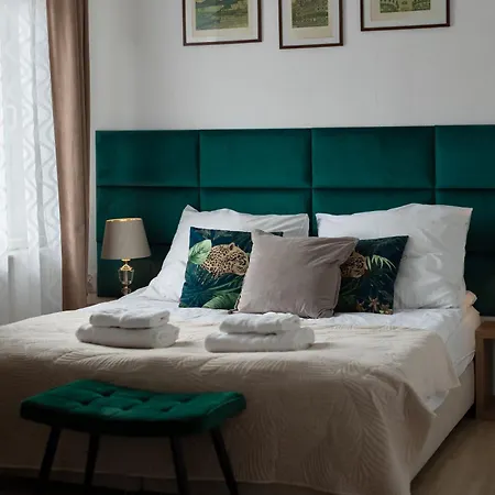Guest house Pigmalion - Sauna, Jacuzzi, Parking, Ogrod *