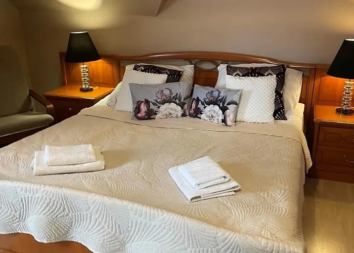 Pigmalion - Sauna, Jacuzzi, Parking, Ogrod 3*