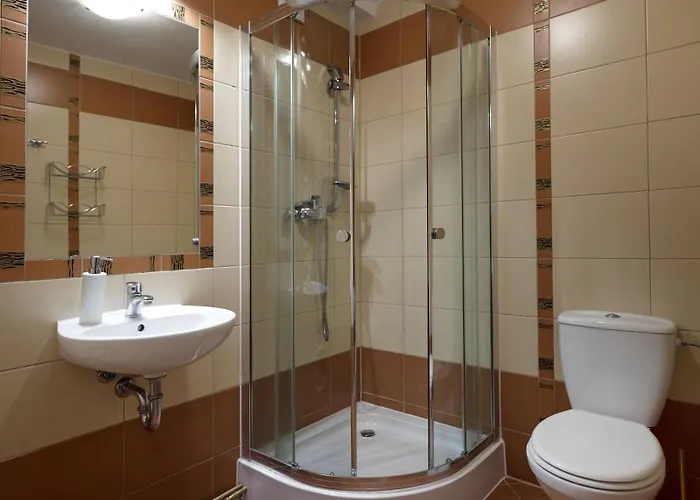 Pigmalion - Sauna, Jacuzzi, Parking, Ogrod 3* Kudowa Zdroj