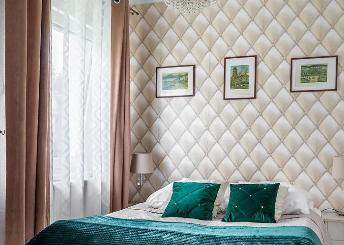 Pigmalion - Sauna, Jacuzzi, Parking, Ogrod Guest house 3*