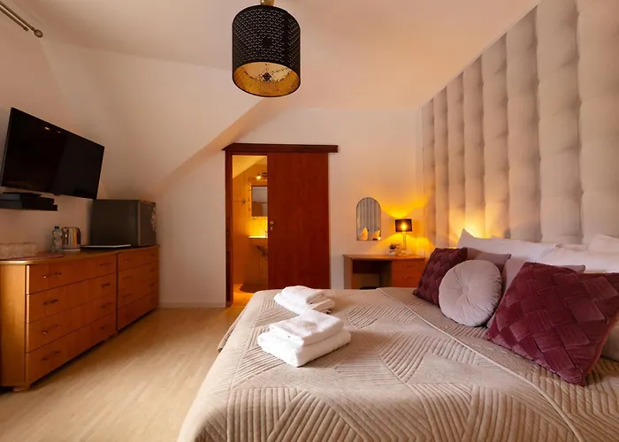 Pigmalion - Sauna, Jacuzzi, Parking, Ogrod 3* Kudowa-Zdrój