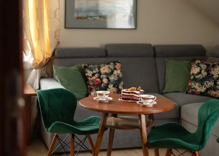 Guest house Pigmalion - Sauna, Jacuzzi, Parking, Ogrod Kudowa Zdroj