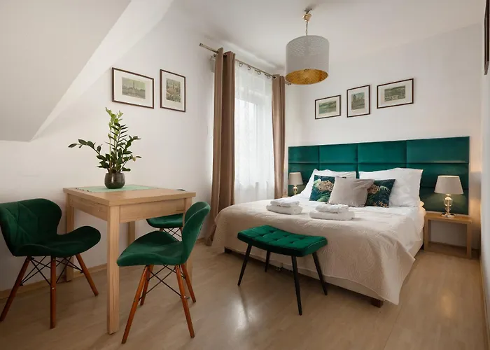 Pigmalion - Sauna, Jacuzzi, Parking, Ogrod 3* Kudowa Zdroj